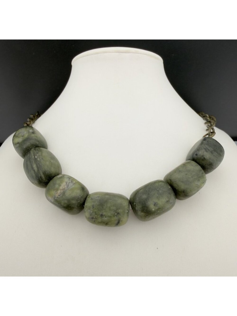 Vintage Stone Necklace Green Chunky Choker Collar Single Strand Boho Artisan 17”
